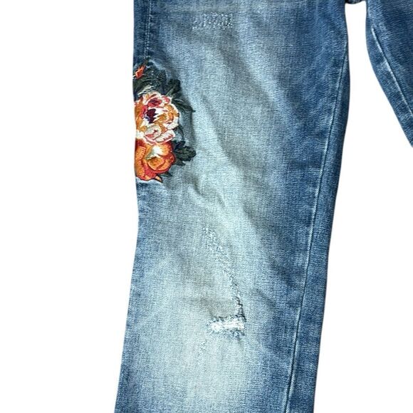 Driftwood women’s jeans 28 Audrey floral embroidered light distressed gray hem - Picture 4 of 6
